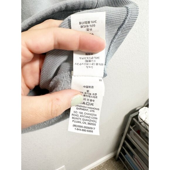 Vuori Restore Oversized Blue/Gray Women's Sweatshirt - Picture 5 of 8